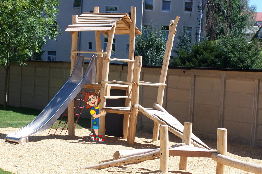 Kindergartenausstatter - Spielplatz Aussenspielgeräte