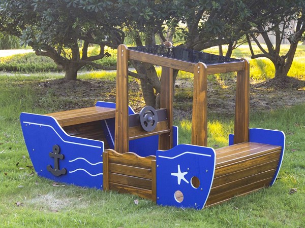 Outdoor Fischerboot hinten