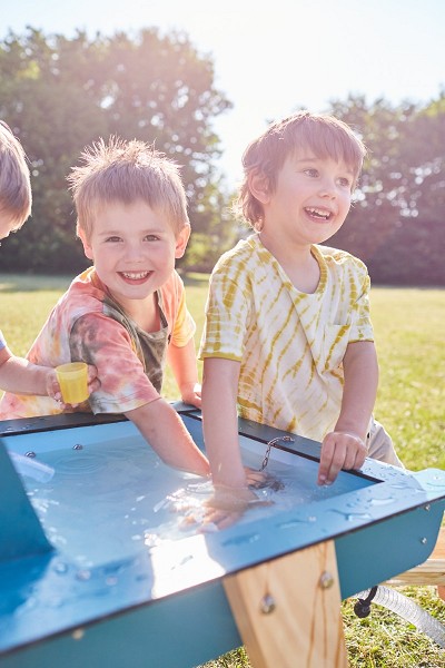 Wasseranlage Wellenspieler U3 Kinder links