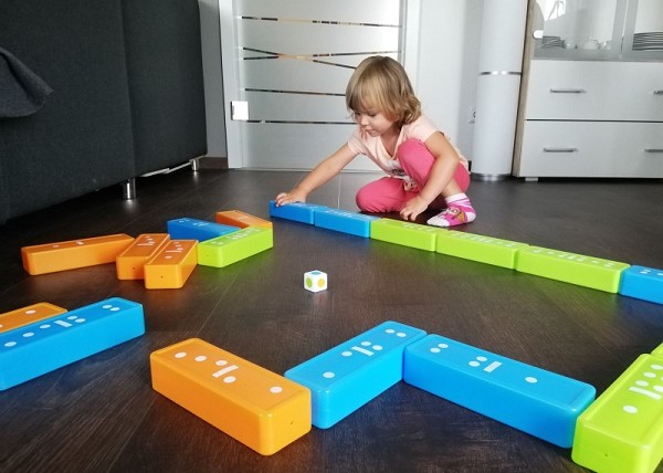 XL Domino Mädchen oben