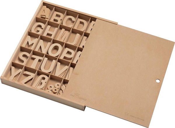 Alphabet Box 750