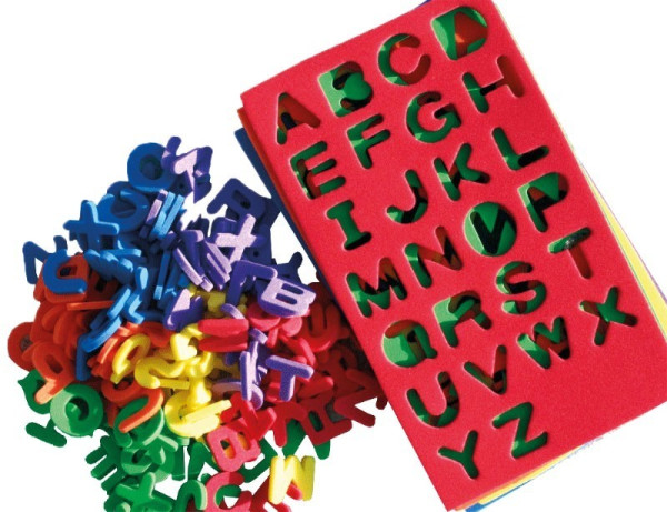 Moosgummi, Buchstaben