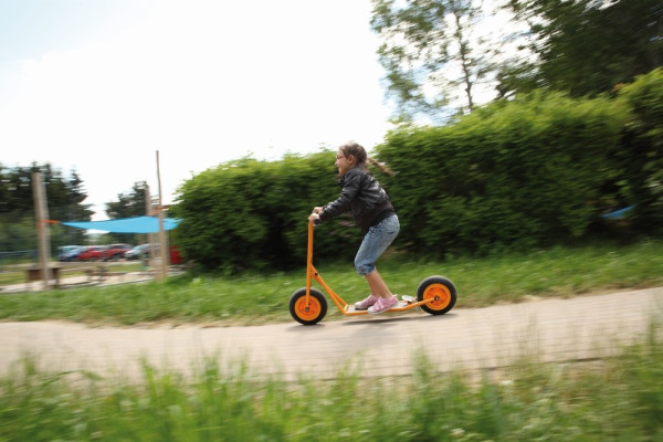 Kinder Roller TopTrike Roller Kinderbild innen