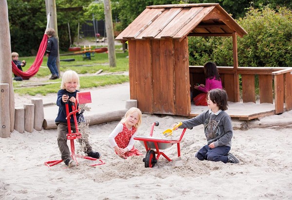 Sandbagger Winther - Kindergarten hinten