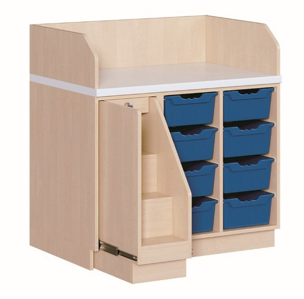 Wickelkommode mit ausziehbarer Treppe links, 8 hohen ErgoTray Box 683