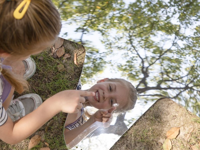 4er-Set Figuren-Spiegel, Outdoor und Indoor links